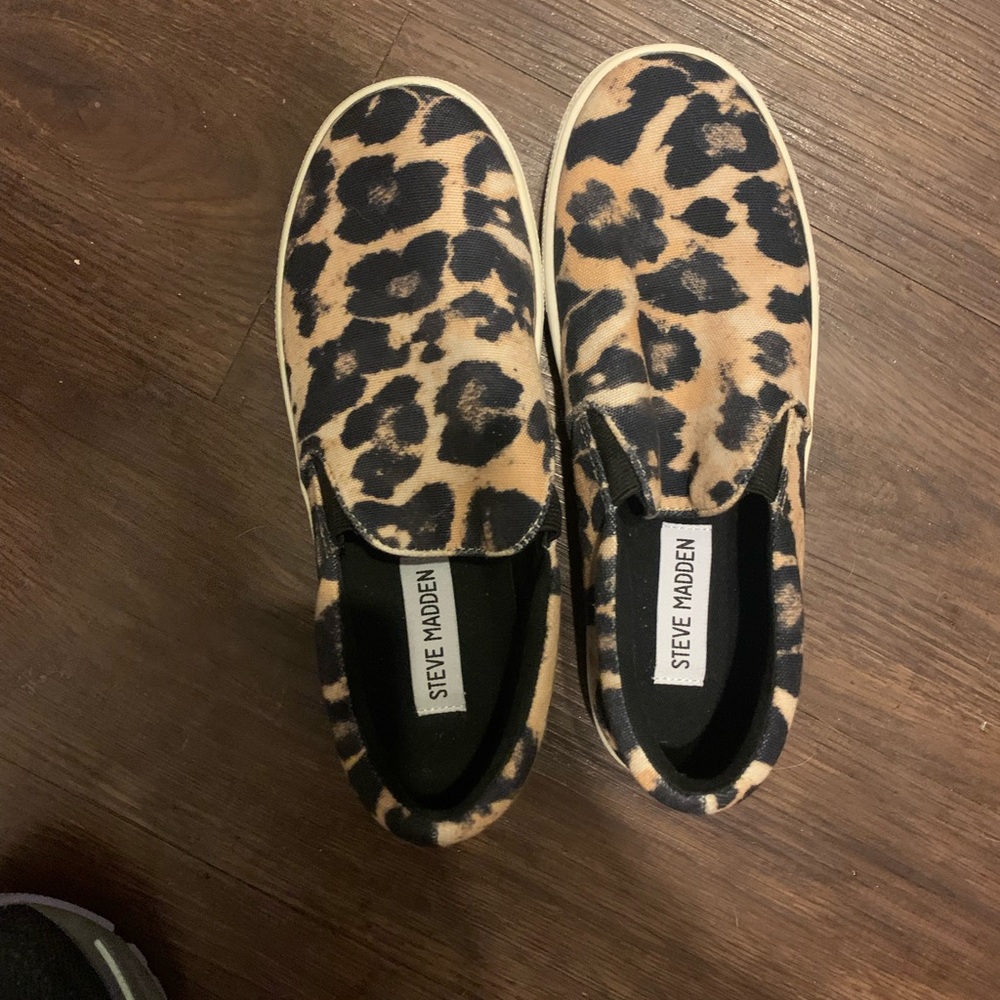 Like new hardly work clean insoles and trime